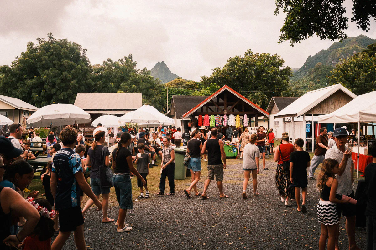 Punanga Nui Market